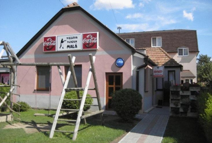 Penzion Mala Pressburg Exterior foto