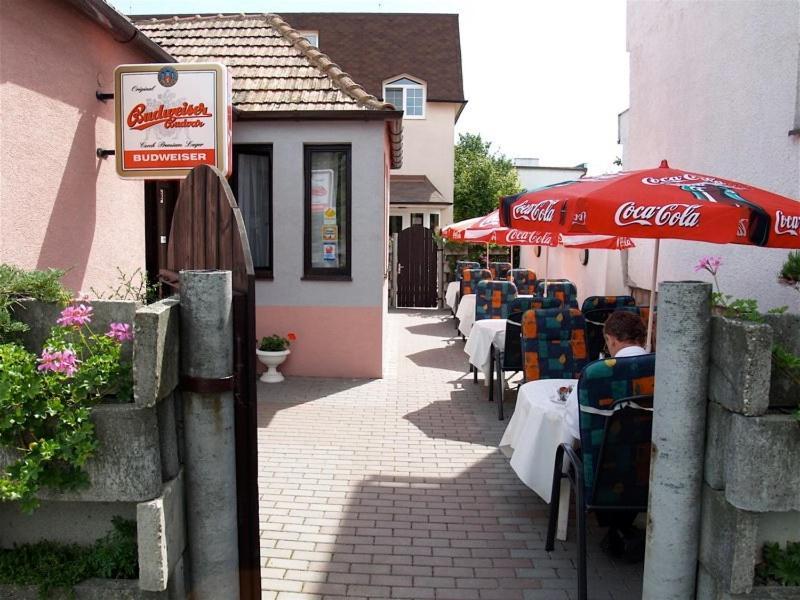 Penzion Mala Pressburg Exterior foto
